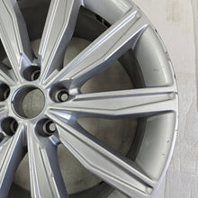 Load image into Gallery viewer, 1x Alufelge 19 Zoll 8.5" 5x112 40ET Glanz 4K0601025G Audi A6 B8 Passat Rim Wheel FEL7501215669fu