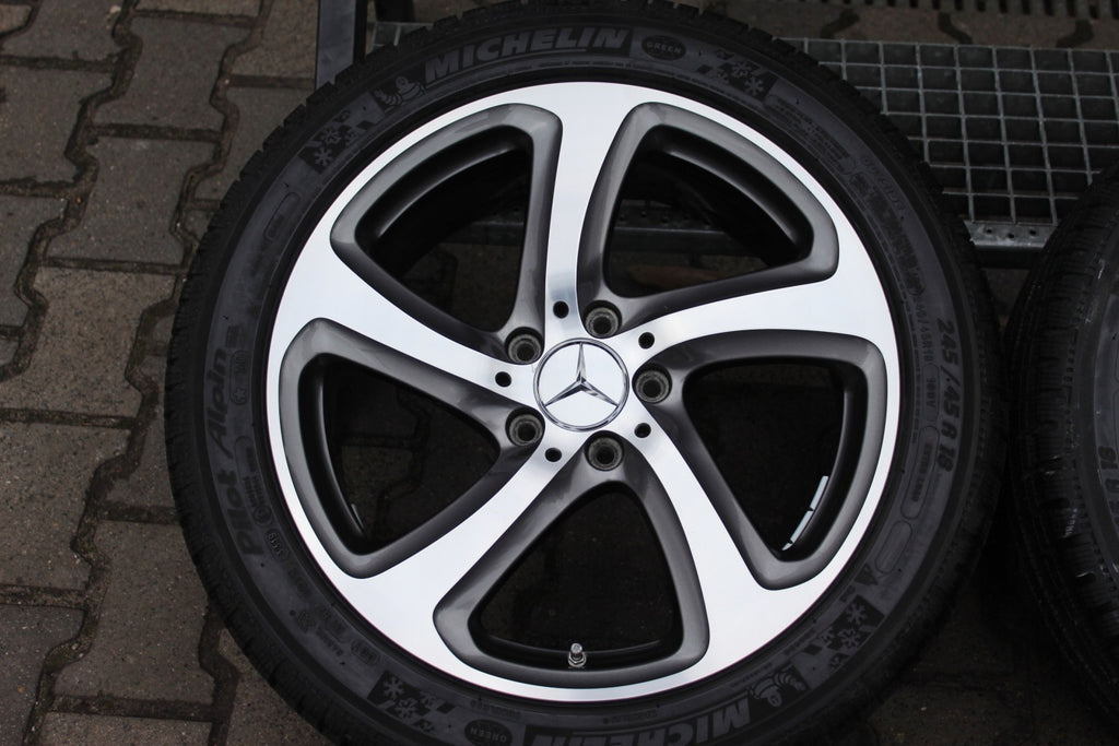 4x Alufelge 18 Zoll 8.0" 5x112 43ET Glanz Schwarz A2134013200 Mercedes-Benz W213 FEL3155337267ml