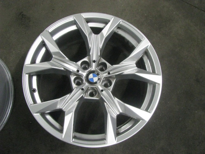 1x Alufelge 18 Zoll 8.0" 5x112 15ET Glanz Silber 5A6F0F9 BMW Rim Wheel FEL8306545850il