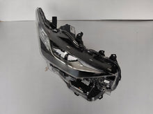 Laden Sie das Bild in den Galerie-Viewer, Frontscheinwerfer Toyota Auris 81110-02K60 Full LED Rechts Headlight