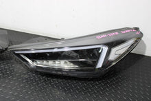 Load image into Gallery viewer, Frontscheinwerfer Hyundai Tucson 92101-D7700 92102-D7700 LED Rechts oder Links