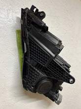 Laden Sie das Bild in den Galerie-Viewer, Frontscheinwerfer Skoda Superb III 3V1941016C Full LED Rechts Headlight