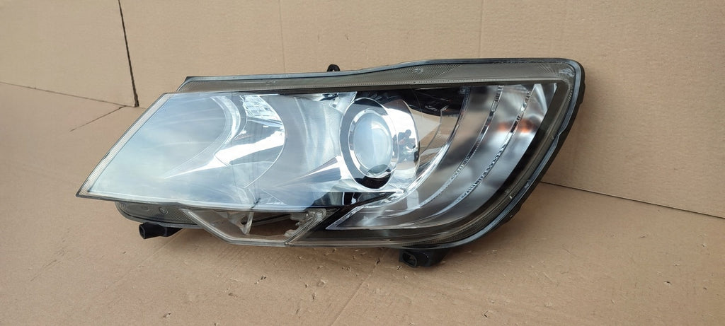 Frontscheinwerfer Skoda Superb II 3T1941015G Links Scheinwerfer Headlight