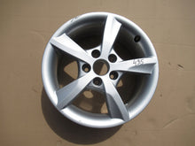 Laden Sie das Bild in den Galerie-Viewer, 1x Alufelge 16 Zoll 6.5&quot; 5x112 43ET Glanz Silber 8V5071496 Audi A3 Rim Wheel