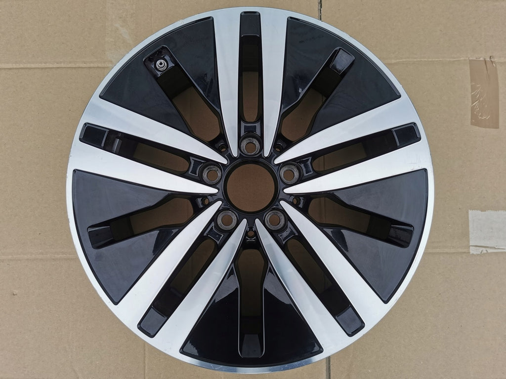 1x Alufelge 17 Zoll 6.5" 5x112 44ET Glanz Schwarz A1774010200 Mercedes-Benz W177