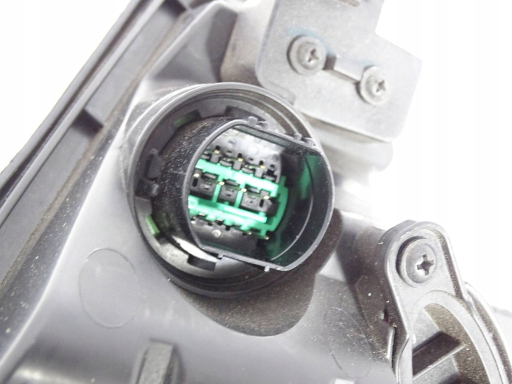 Frontscheinwerfer Kia Sportage IV 92101-F1500 Full LED Rechts oder Links SCH9921881799zu