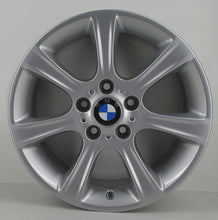 Laden Sie das Bild in den Galerie-Viewer, 4x Alufelge 17 Zoll 7.5" 5x120 37ET Glanz Silber 6796243 BMW 3 F30 E90 E84 F31 FEL5221849651ep