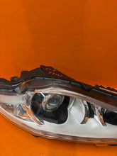 Laden Sie das Bild in den Galerie-Viewer, Frontscheinwerfer Jaguar Xj Xenon Rechts Scheinwerfer Headlight SCH8833883684il