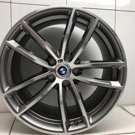 1x Alufelge 18 Zoll 9.0