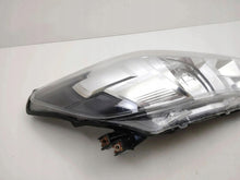 Laden Sie das Bild in den Galerie-Viewer, Frontscheinwerfer Toyota Hilux RZV67134 FALSE Scheinwerfer Headlight SCH3580841037xm