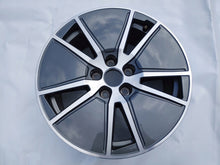 Load image into Gallery viewer, 1x Alufelge 17 Zoll 7.5" 5x112 38ET Glanz Graphit 8W0601025DJ Audi A4 B9 FEL5336627688st