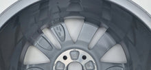 Laden Sie das Bild in den Galerie-Viewer, 1x Alufelge 17 Zoll 7.0" 5x120 50ET 7E0601025L VW I Rim Wheel FEL8656086805za