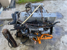 Load image into Gallery viewer, Motor Mercedes-Benz W111 W112 W108 W109 M130 2.8 Benzin Engine Komplett MOT9025275029wc