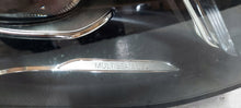 Laden Sie das Bild in den Galerie-Viewer, Frontscheinwerfer Mercedes-Benz W213 A2139067606 LED Rechts Headlight SCH2044724463lc
