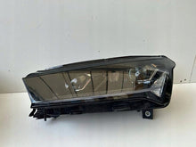 Laden Sie das Bild in den Galerie-Viewer, Frontscheinwerfer Skoda Enyaq 5LB941015A Full LED Links Scheinwerfer Headlight