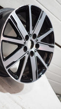 Laden Sie das Bild in den Galerie-Viewer, 1x Alufelge 17 Zoll 7.0" 5x112 54ET Glanz 6889638 BMW Rim Wheel FEL1476462182vo