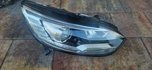 Laden Sie das Bild in den Galerie-Viewer, Frontscheinwerfer Renault Scenic 260101685R Rechts Scheinwerfer Headlight SCH1059742746ky