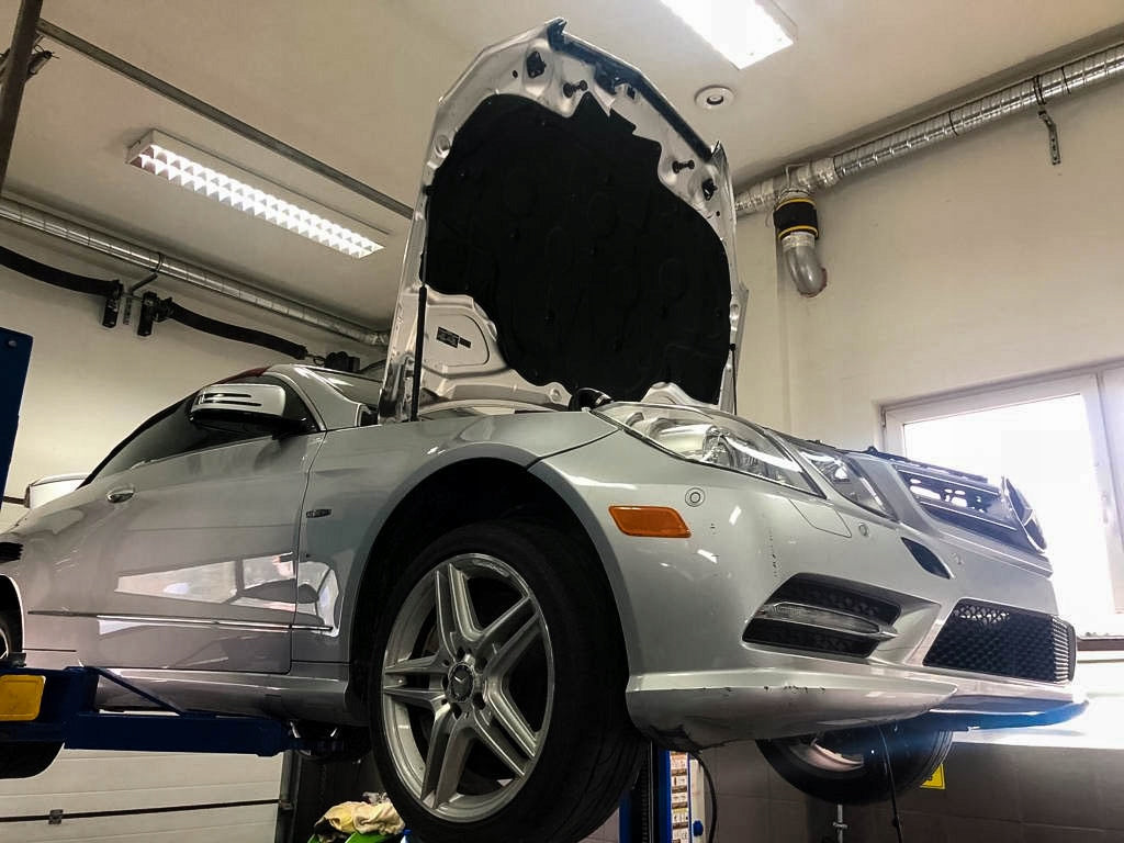 Motor Mercedes-Benz 642850 3.0 CDI 117TKm 2012 Diesel Engine Unkomplett