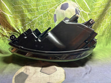 Laden Sie das Bild in den Galerie-Viewer, Frontscheinwerfer VW Caddy III 2K5941006A Rechts Scheinwerfer Headlight SCH6755878246ll