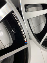 Load image into Gallery viewer, 4x Alufelge 18 Zoll 8.0" 5x120 34ET Glanz Silber BMW F30 E90 Rim Wheel FEL4164621077ki