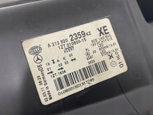 Laden Sie das Bild in den Galerie-Viewer, Frontscheinwerfer Mercedes-Benz W212 A2128202359 Xenon Links Headlight SCH8847002491am