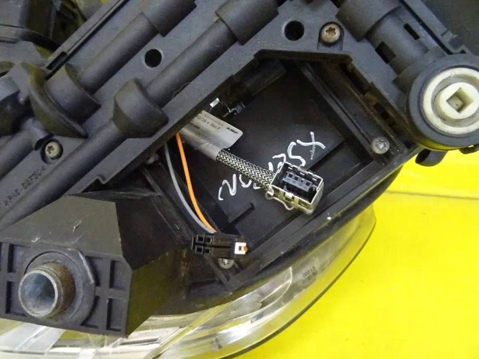 Frontscheinwerfer VW Phaeton 3D1941016J Xenon Rechts Scheinwerfer Headlight SCH4942321922sq