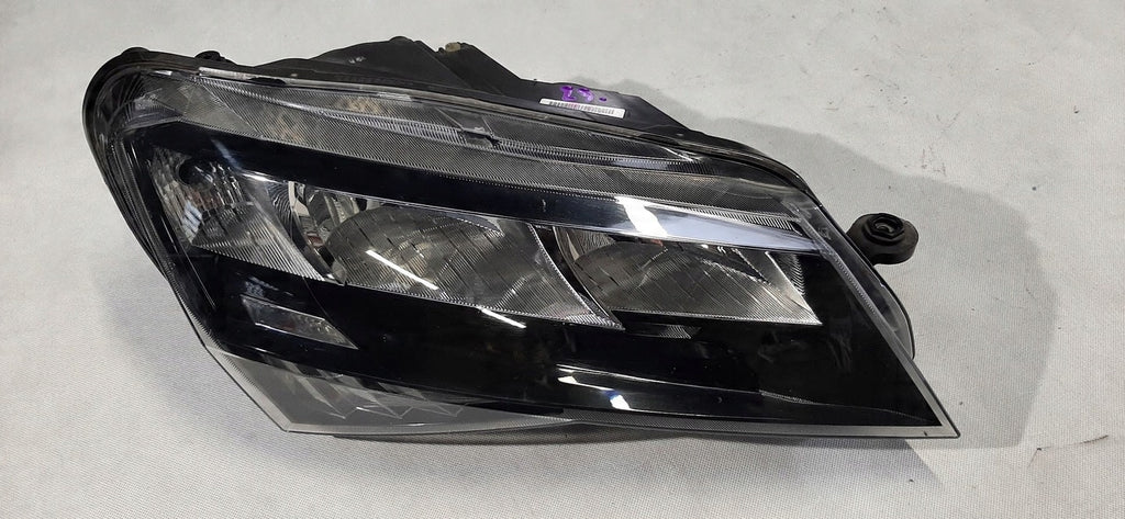 Frontscheinwerfer Skoda Superb III 3V1941016D LED Rechts Scheinwerfer Headlight