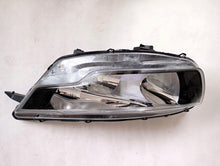 Laden Sie das Bild in den Galerie-Viewer, Frontscheinwerfer Iveco Daily IV V 05802476874 Links Scheinwerfer Headlight SCH1437315128ay