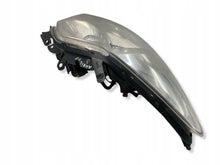 Load image into Gallery viewer, Frontscheinwerfer Toyota Auris 81130-02470 Rechts Scheinwerfer Headlight SCH9437375182ud