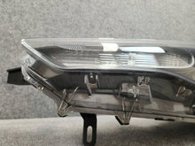 Laden Sie das Bild in den Galerie-Viewer, Frontscheinwerfer Toyota Corolla LED Ein Satz Scheinwerfer Headlight SCH9170580699hn