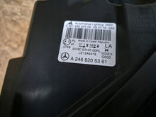 Laden Sie das Bild in den Galerie-Viewer, Frontscheinwerfer Mercedes-Benz A2468205361 Links Scheinwerfer Headlight SCH2224773699jk