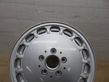 Laden Sie das Bild in den Galerie-Viewer, 1x Alufelge 15 Zoll 6.5&quot; 5x112 1244001302 Mercedes-Benz W124 A124 Rim Wheel