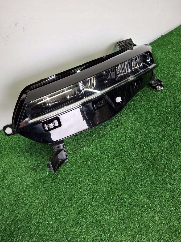 Frontscheinwerfer Renault Megane E-Tech 260607213R LED Links Headlight SCH3071003944sj