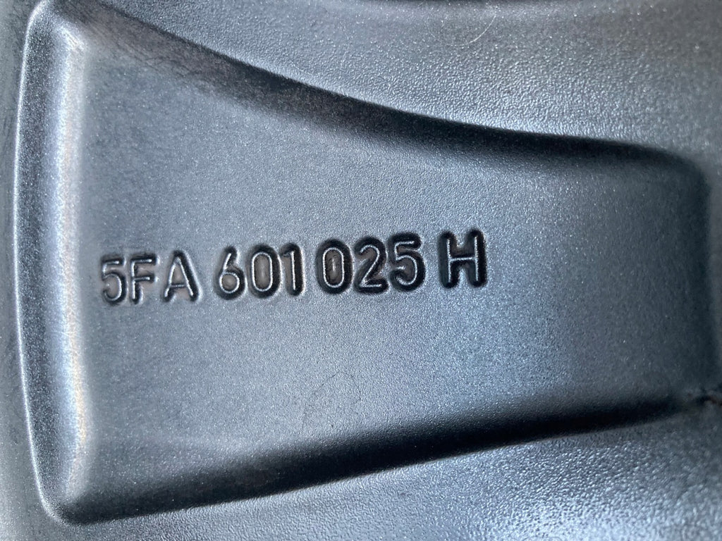 1x Alufelge 18 Zoll 7.5" 5x112 46ET Glanz Schwarz 5FA601025H Cupra Leon FEL2319647214pt