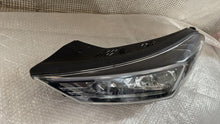 Laden Sie das Bild in den Galerie-Viewer, Frontscheinwerfer Hyundai Tucson D7921-11A10 Links Scheinwerfer Headlight SCH7007127727og