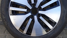 Load image into Gallery viewer, 1x Alufelge 17 Zoll 7.0" 5x112 40ET Glanz Silber 3G0601025 VW Passat B8 FEL3605773622mv