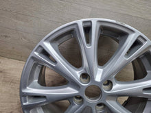 Laden Sie das Bild in den Galerie-Viewer, 1x Alufelge 17 Zoll 5x108 PBC1BCMA Ford Fiesta I Rim Wheel FEL5949610877md