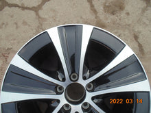 Laden Sie das Bild in den Galerie-Viewer, 1x Alufelge 18 Zoll 8.0&quot; 5x112 43ET A2134013700 Mercedes-Benz W213 Rim Wheel