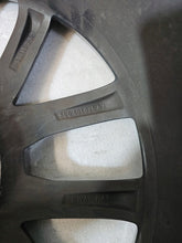 Laden Sie das Bild in den Galerie-Viewer, 1x Alufelge 18 Zoll 7.5" 5x112 51ET Glanz Grau 5E0601025AJ Mg Octavia Rim Wheel FEL9289649068gs