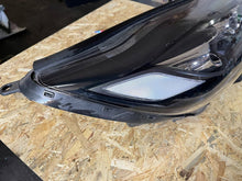 Laden Sie das Bild in den Galerie-Viewer, Frontscheinwerfer Kia Sorento III 92102C5620 Rechts Scheinwerfer Headlight SCH4338691021ya
