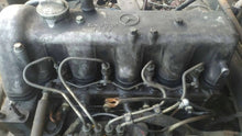 Load image into Gallery viewer, Motor Mercedes-Benz W111 W110 921918 2.2 Diesel Engine Unkomplett