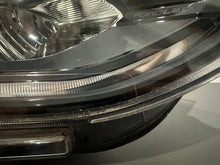 Laden Sie das Bild in den Galerie-Viewer, Frontscheinwerfer Ford Fiesta I N1BB-13E014-AE Full LED Rechts Headlight SCH5204833722fc