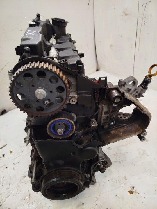 Motor VW Passat B8 DCX 1.6 TDI 120PS 88kW 93TKm 2015 Diesel Engine Unkomplett MOT8968950139rs