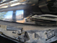 Laden Sie das Bild in den Galerie-Viewer, Frontscheinwerfer Mercedes-Benz Cla X118 C118 A1189062600 Rechts Headlight SCH9499031012vk