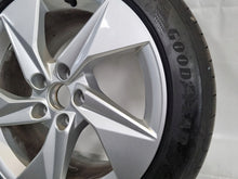 Laden Sie das Bild in den Galerie-Viewer, 1x Alufelge 16 Zoll 8.0" 5x112 46ET Silber 8Y0601025A Audi A3 Rim Wheel FEL3429164646px
