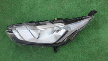 Laden Sie das Bild in den Galerie-Viewer, Frontscheinwerfer Ford Transit Connect KT1B-13W030-AF Links Headlight SCH8577406936ku