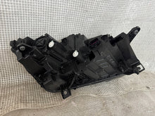 Laden Sie das Bild in den Galerie-Viewer, Frontscheinwerfer Skoda 5LB941015F Full LED Links Scheinwerfer Headlight SCH6301711966km