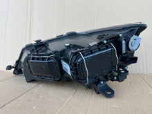 Laden Sie das Bild in den Galerie-Viewer, Frontscheinwerfer Seat Leon 5F1941006 Rechts Scheinwerfer Headlight SCH4954320205da