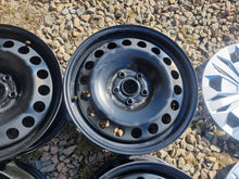Laden Sie das Bild in den Galerie-Viewer, 4x Alufelge 17 Zoll 6.5" 5x112 38ET Glanz Schwarz 5QF601027 Audi Super Rim Wheel FEL7643546952tp
