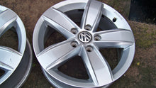 Load image into Gallery viewer, 4x Alufelge 16 Zoll 6.0" 5x112 43ET Glanz Silber 2GA071496A VW T-Roc Rim Wheel FEL1155085301hq